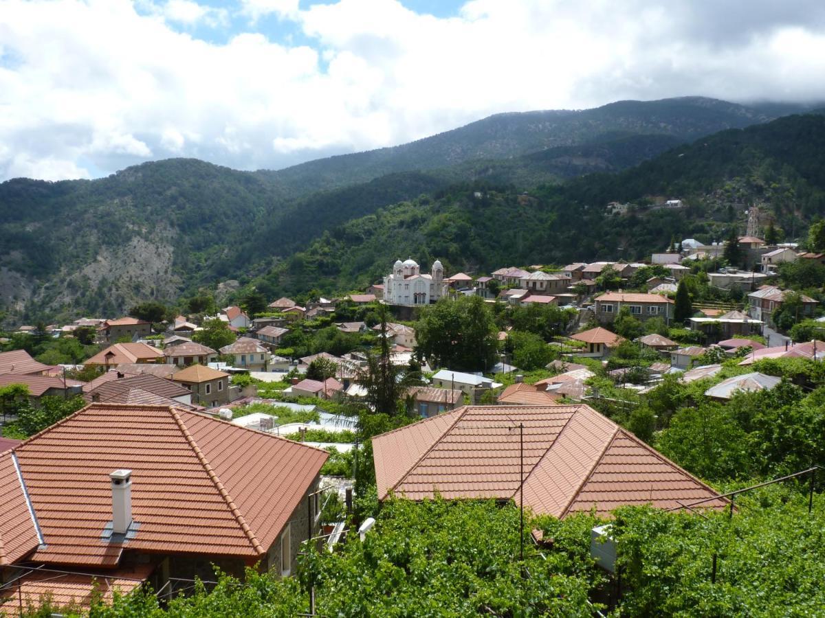 Mountain Rose Hotel & Restaurant Pedulász Kültér fotó